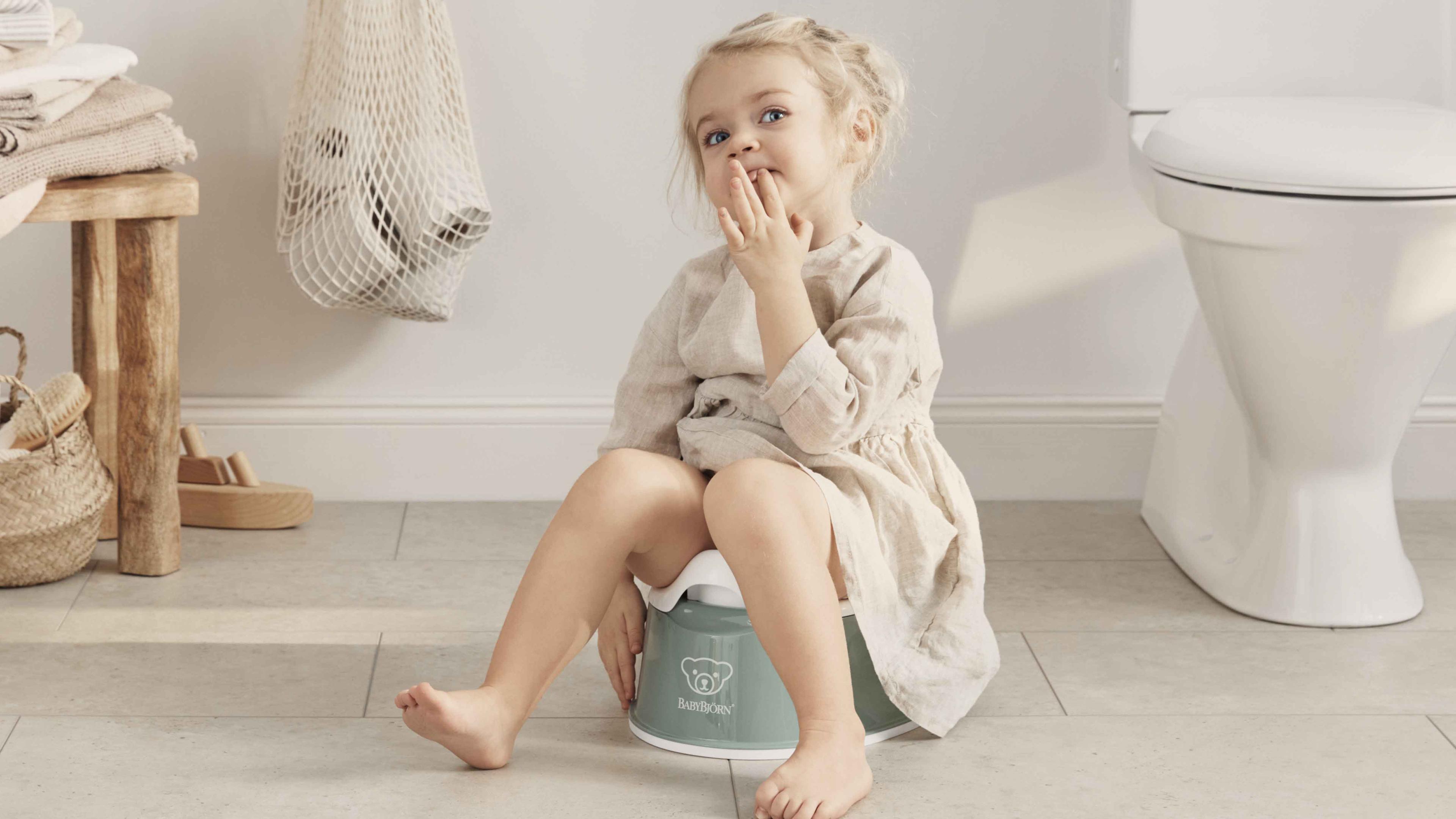 Potty Training in the Summer - BabyBjörn
